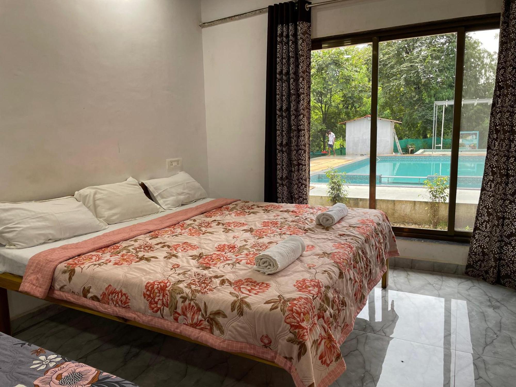 Riverland Farm And Resort 카르자트 외부 사진
